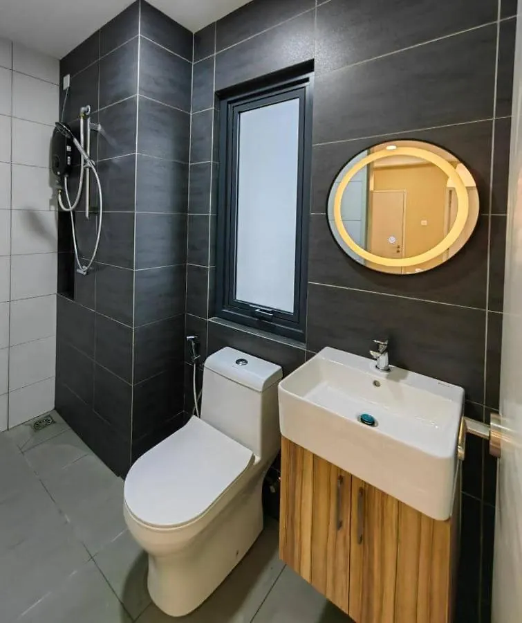 Apartment Horizon Suites Klia - Klia2 Airport At Sunsuria City Sepang By Hipro