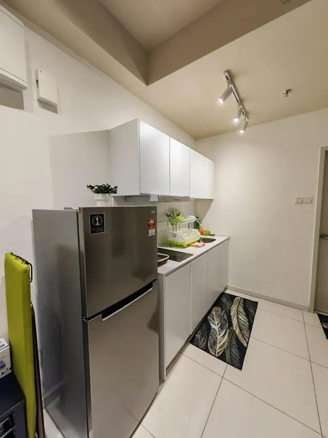 Horizon Suites Klia - Klia2 Airport At Sunsuria City Sepang By Hipro Apartment