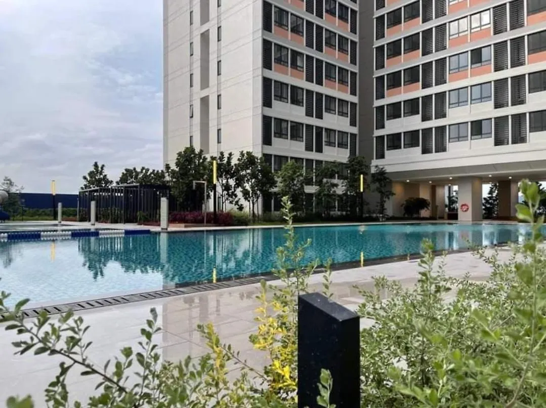 Horizon Suites Klia - Klia2 Airport At Sunsuria City Sepang By Hipro Apartment