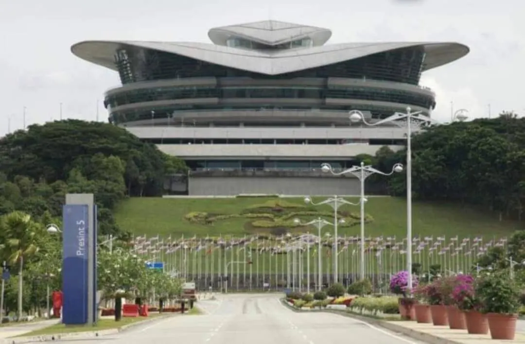 Horizon Suites Klia - Klia2 Airport At Sunsuria City Sepang By Hipro
