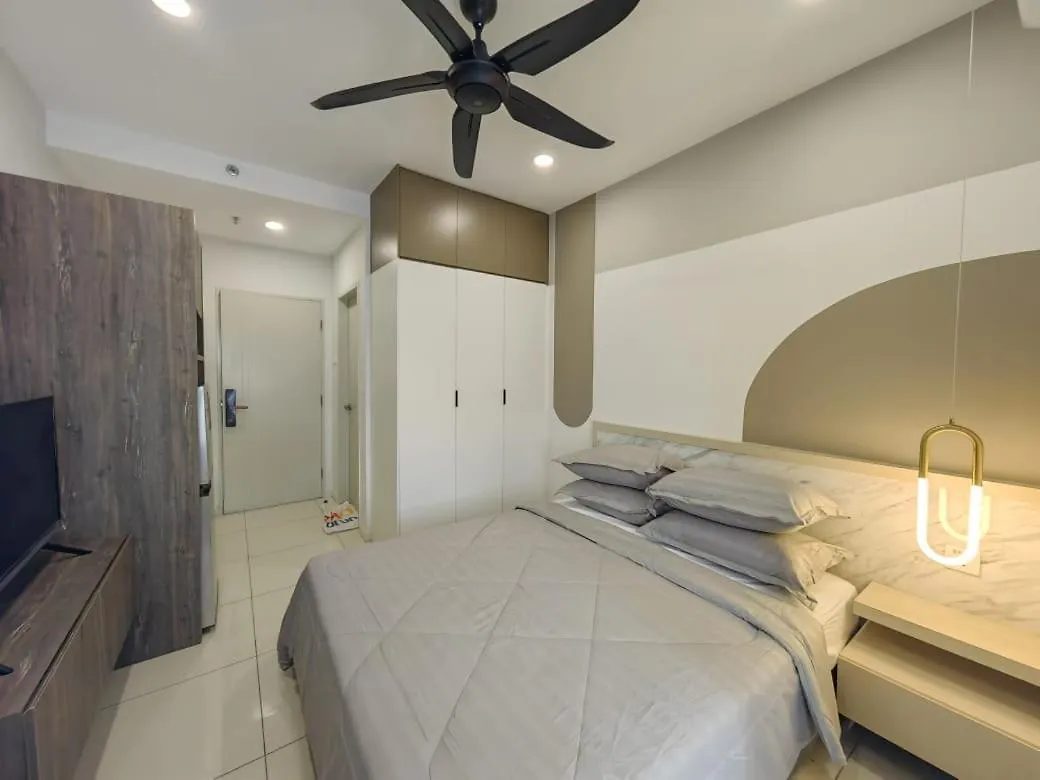 Horizon Suites Klia - Klia2 Airport At Sunsuria City Sepang By Hipro Apartment