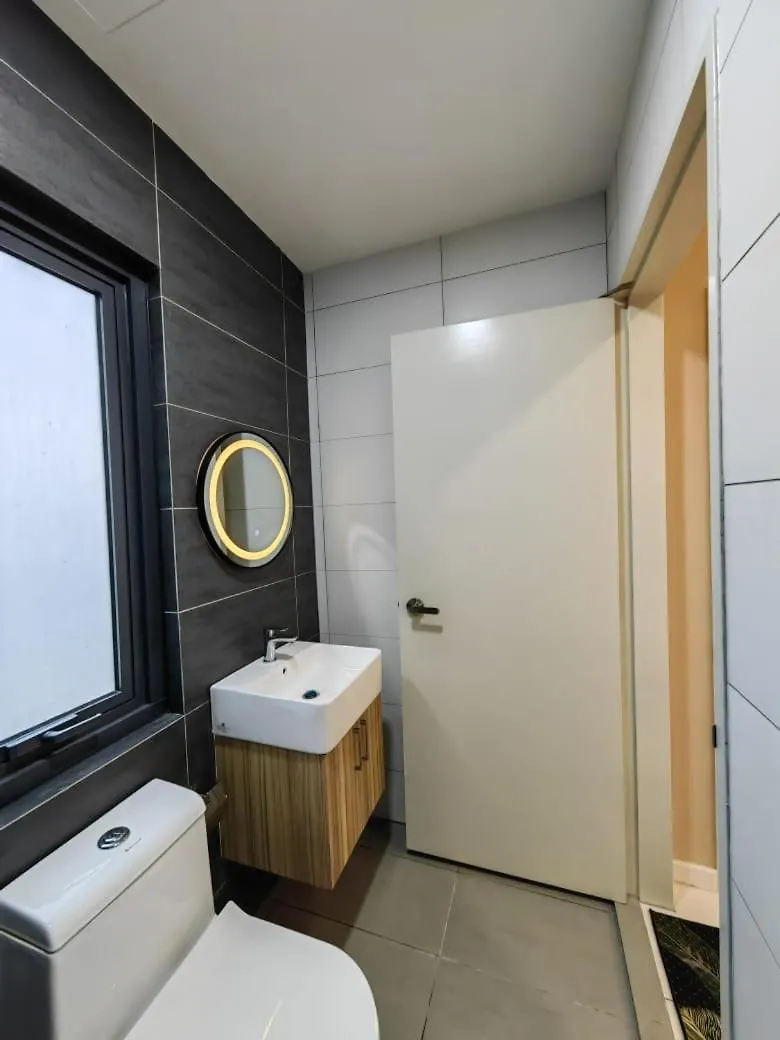 Apartment Horizon Suites Klia - Klia2 Airport At Sunsuria City Sepang By Hipro
